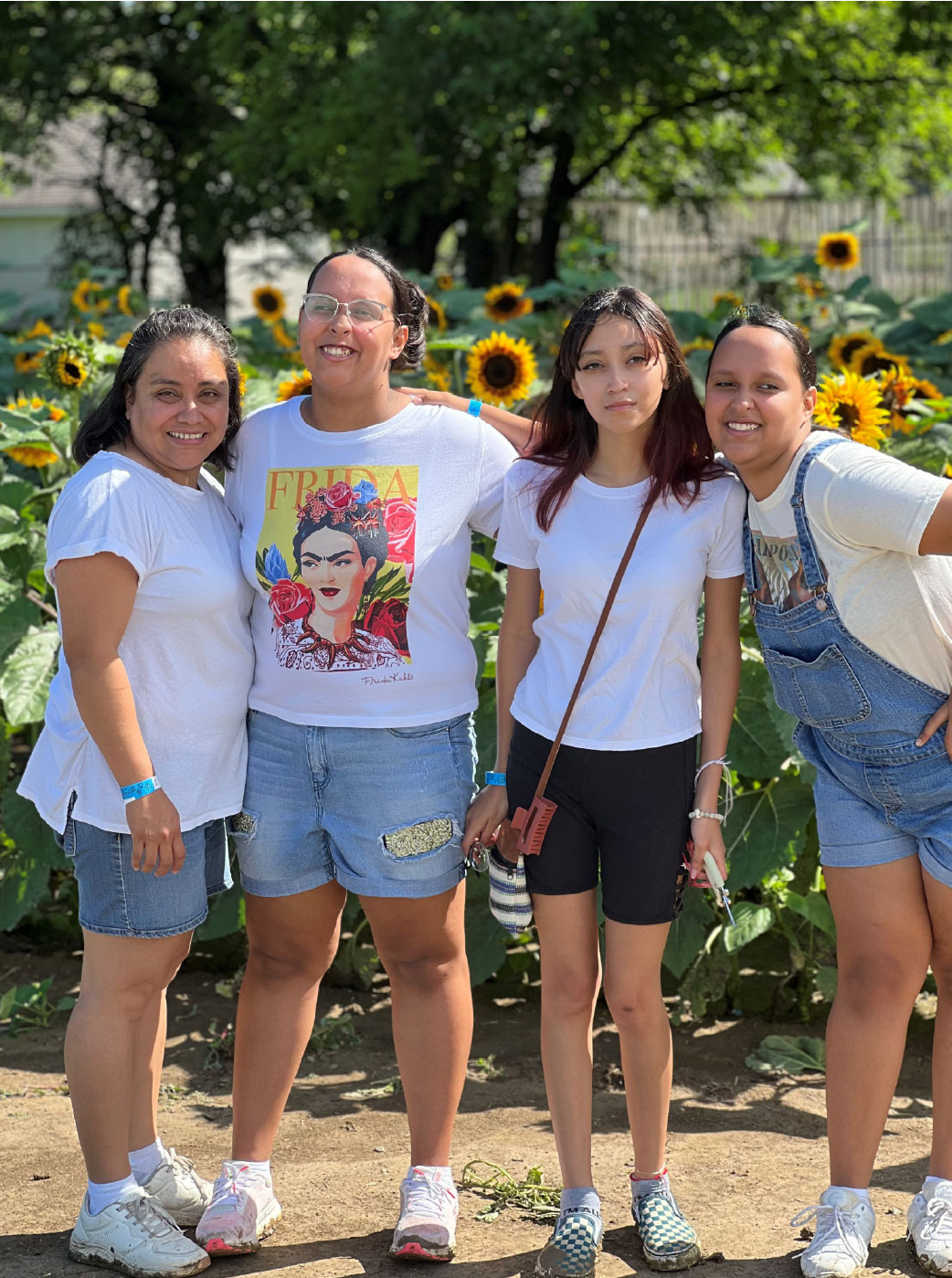 Diaz twins with their family